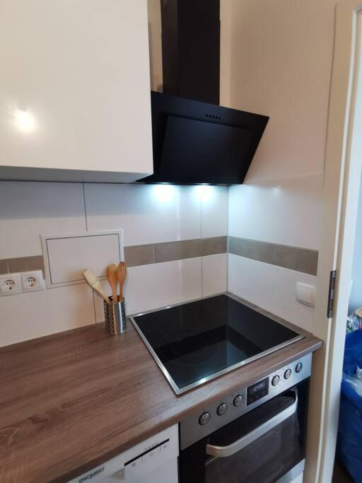Ferienwohnung Wohnen über der Mülheimer City Mülheim an der Ruhr Exterior foto