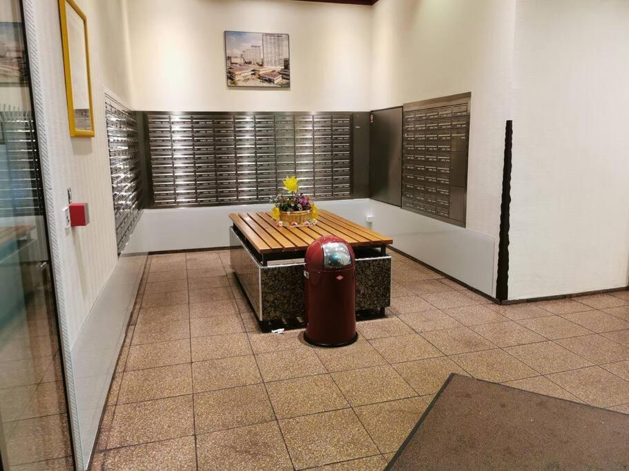 Ferienwohnung Wohnen über der Mülheimer City Mülheim an der Ruhr Exterior foto