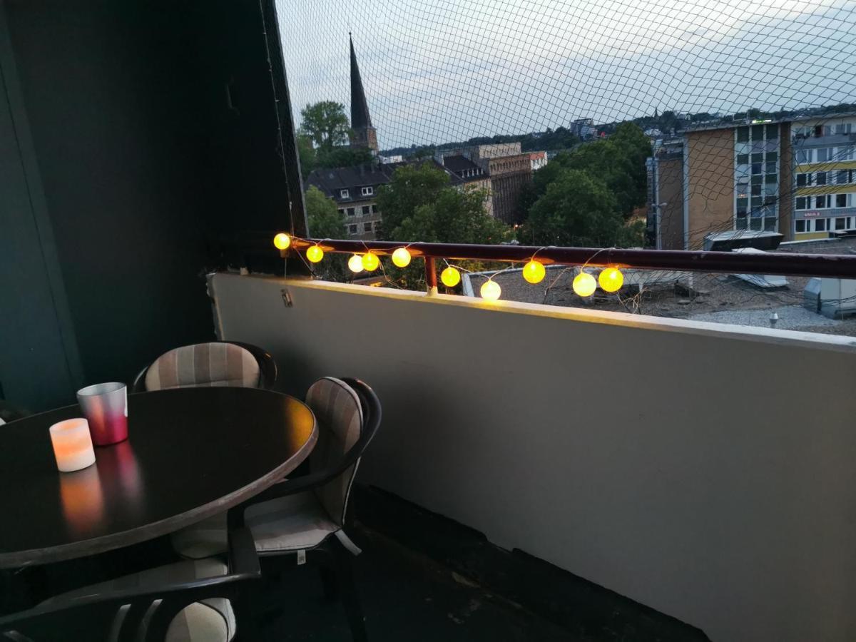 Ferienwohnung Wohnen über der Mülheimer City Mülheim an der Ruhr Exterior foto