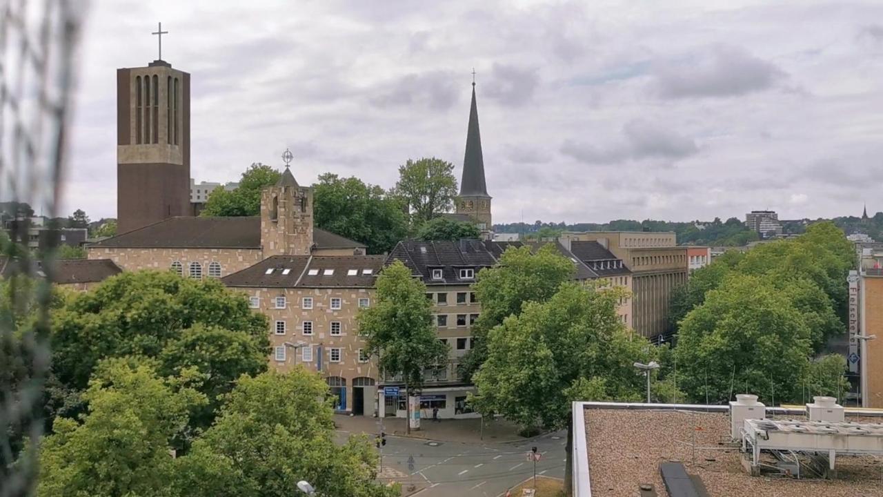 Ferienwohnung Wohnen über der Mülheimer City Mülheim an der Ruhr Exterior foto